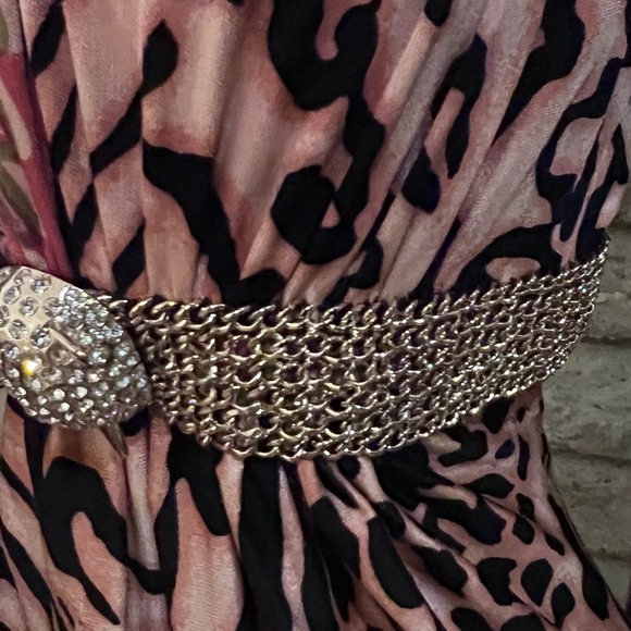 Sky Pink and Black Animal Print Garment - Picture 8 of 9